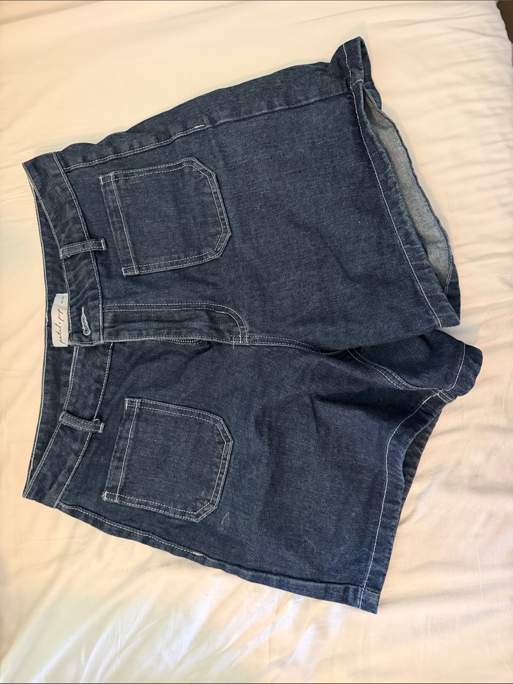 Petal and Pup - women’s Levi short